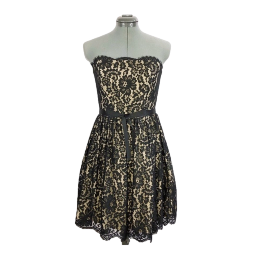 Robert Rodriquez - Neiman Marcus Lace Party Dress, Size 4. NWT!